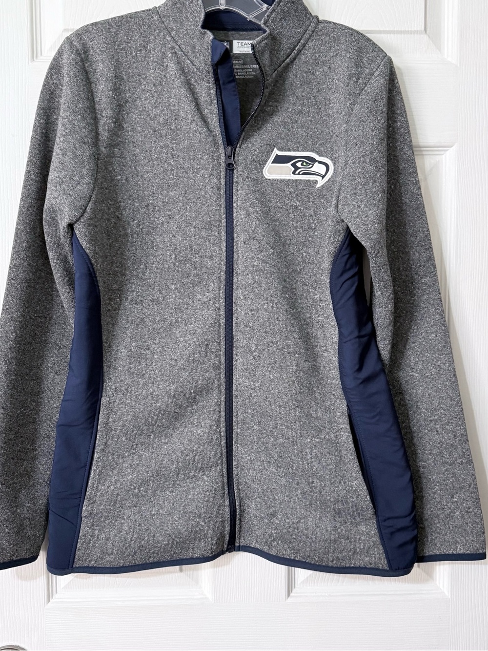 NFL Seattle Seahawks Women's Performance Fleece Full Zip Gray Jacket Size M